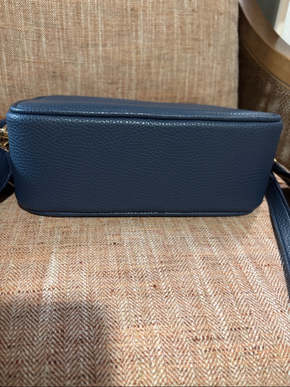 Angela Roi Grace Crossbody with 3 Straps - Picture 7 of 11